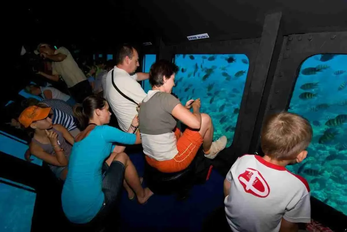 🚤 Glasbodenboot-Ausflug – Hurghada